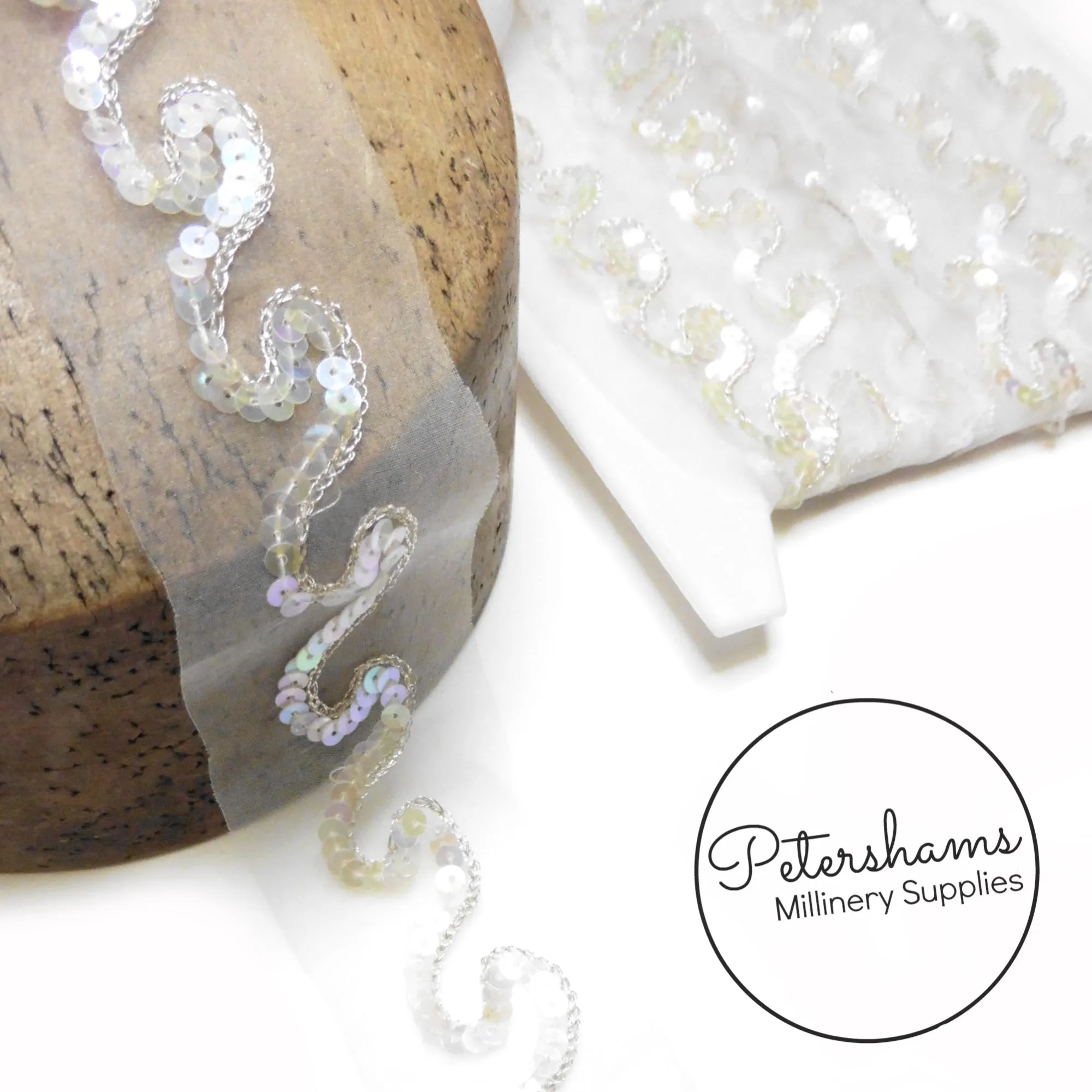 Tiny Sequin and Lurex Chain Stitch Wave Design Trim - 1m